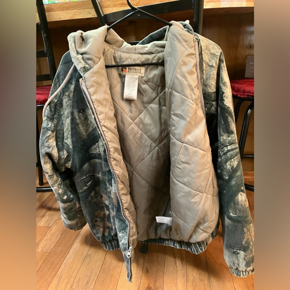 Mossy oak hunting jacket..